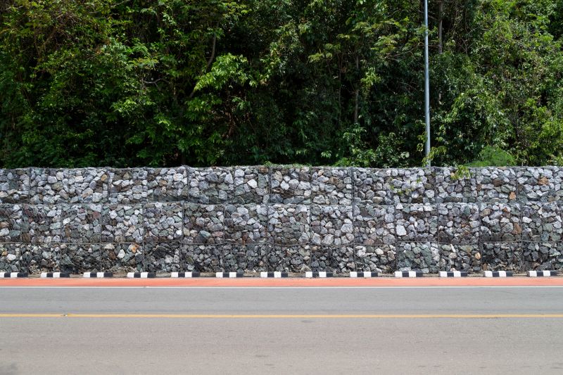 Retention Wall Installation in Honolulu, HI